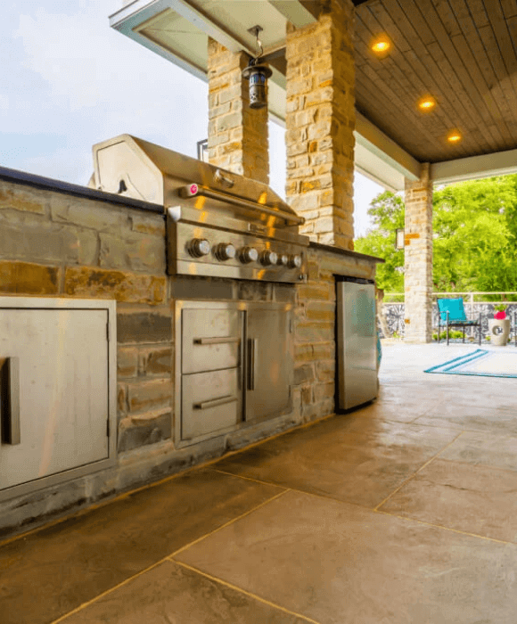 Outdoor Kitchens