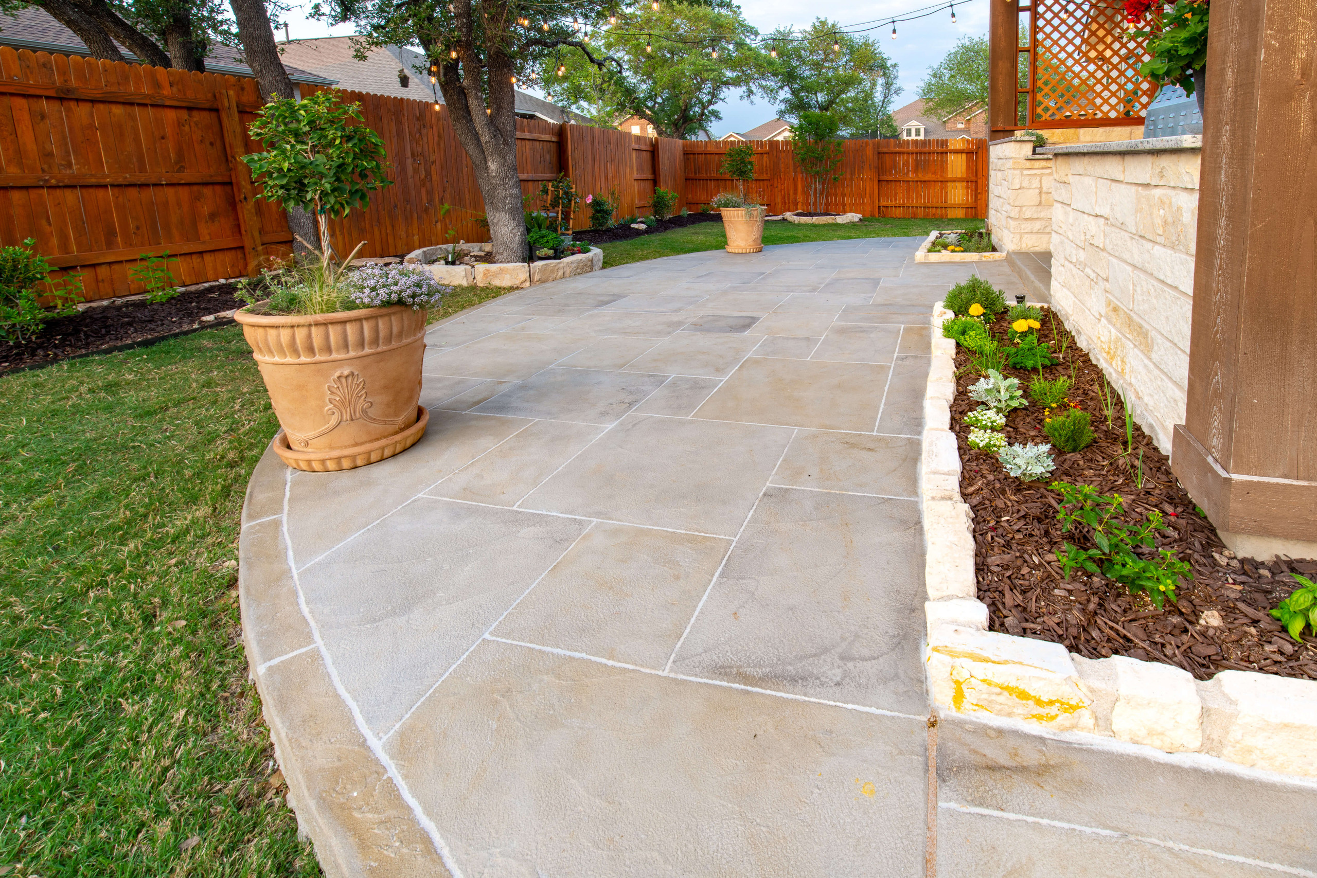 Outdoor patio carvestone overlay product in Austin Texas