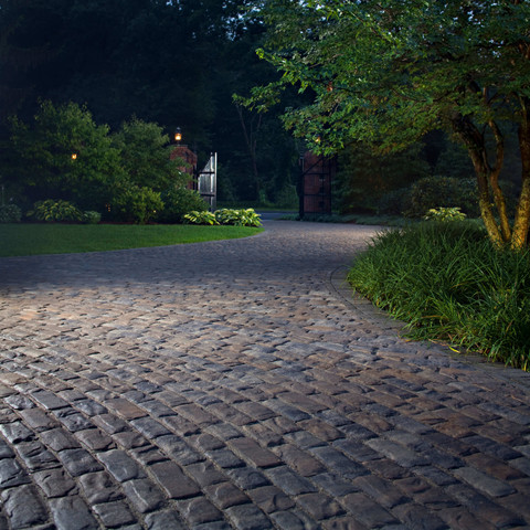 Durable and built to last stone paver driveway idea