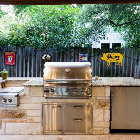 Outdoor kitchen backyard grill area idea