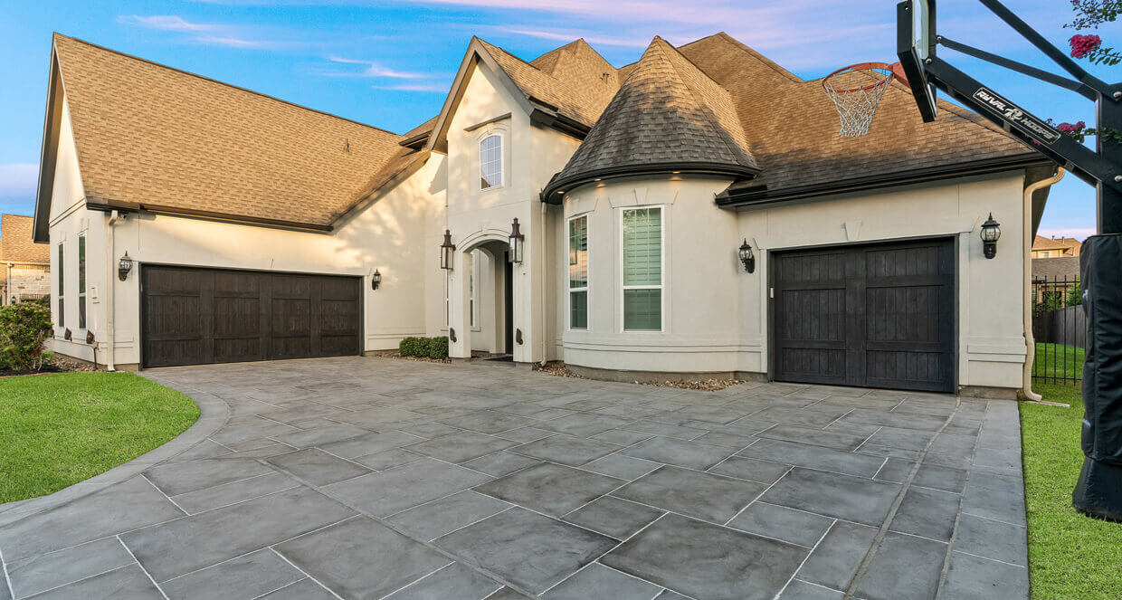 grey carvestone overlay driveway design
