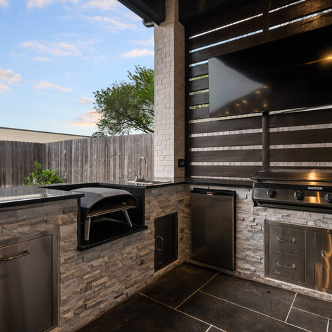 outdoor kitchen modern design and stone details