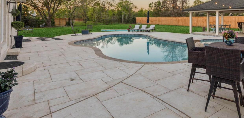 pool deck carvestone overlay decorative concrete backyard patio