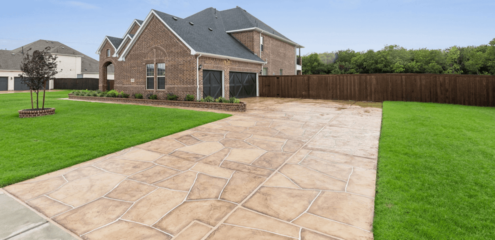 carvestone overlay driveway and front walkway patio