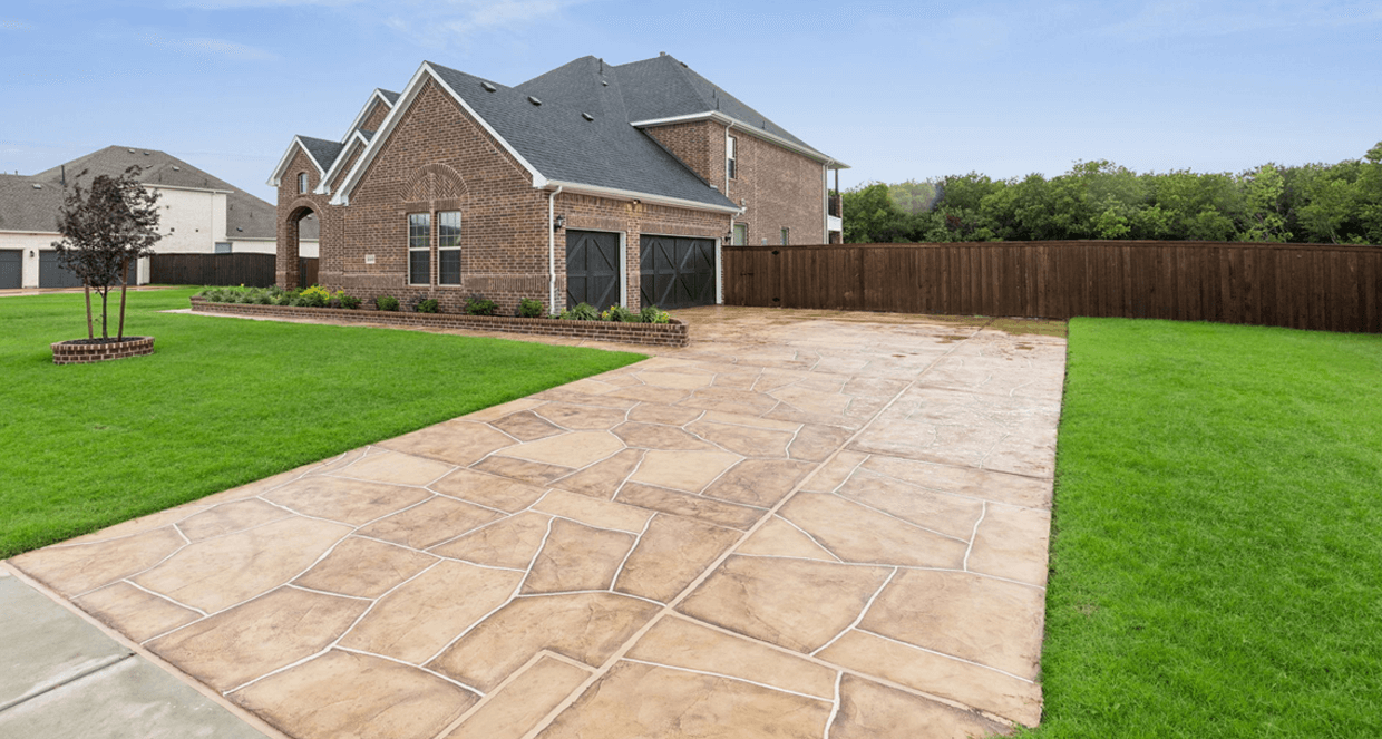carvestone overlay driveway and front walkway patio