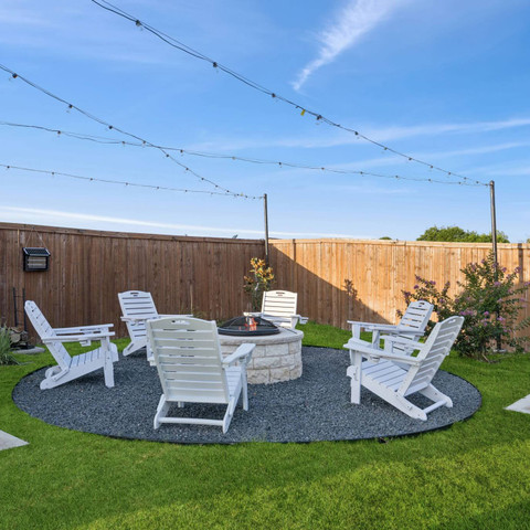 firepit fire feature blackstar gravel concrete stepper walkway
