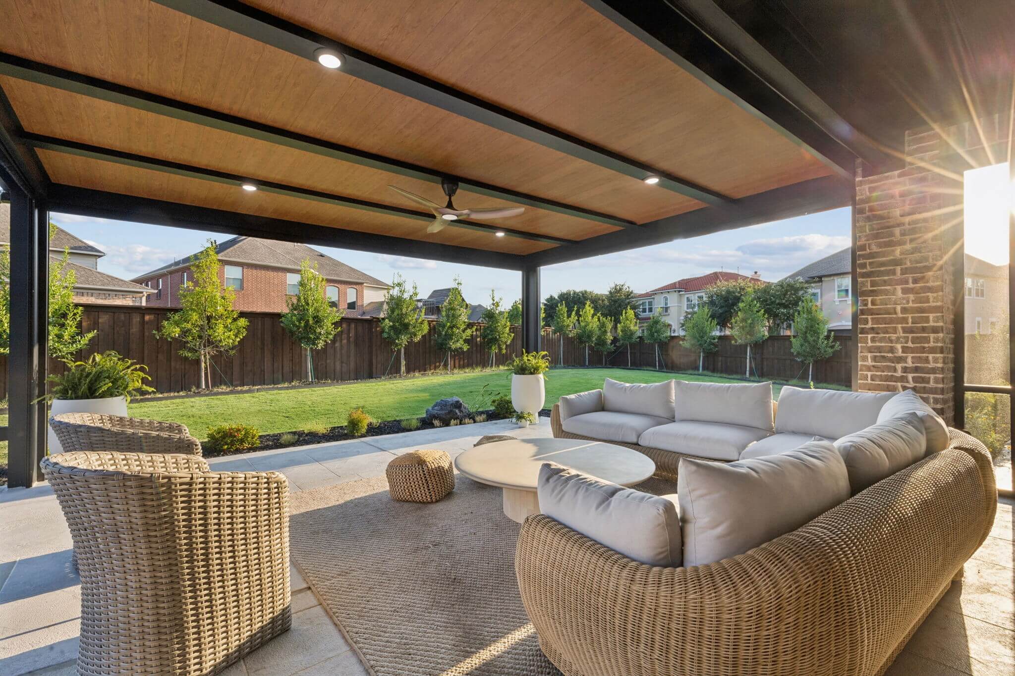 4k patio cover with carvestone overlay patio motorized screens