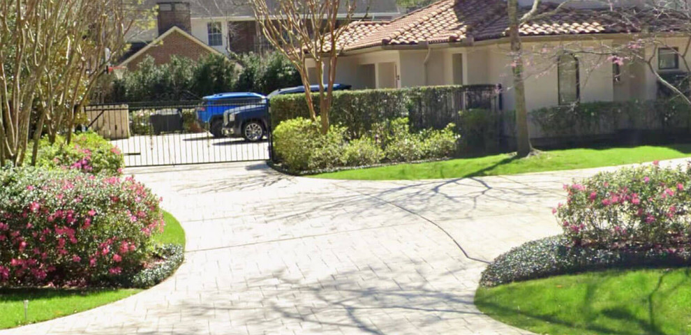 paver driveway walkway outdoor living