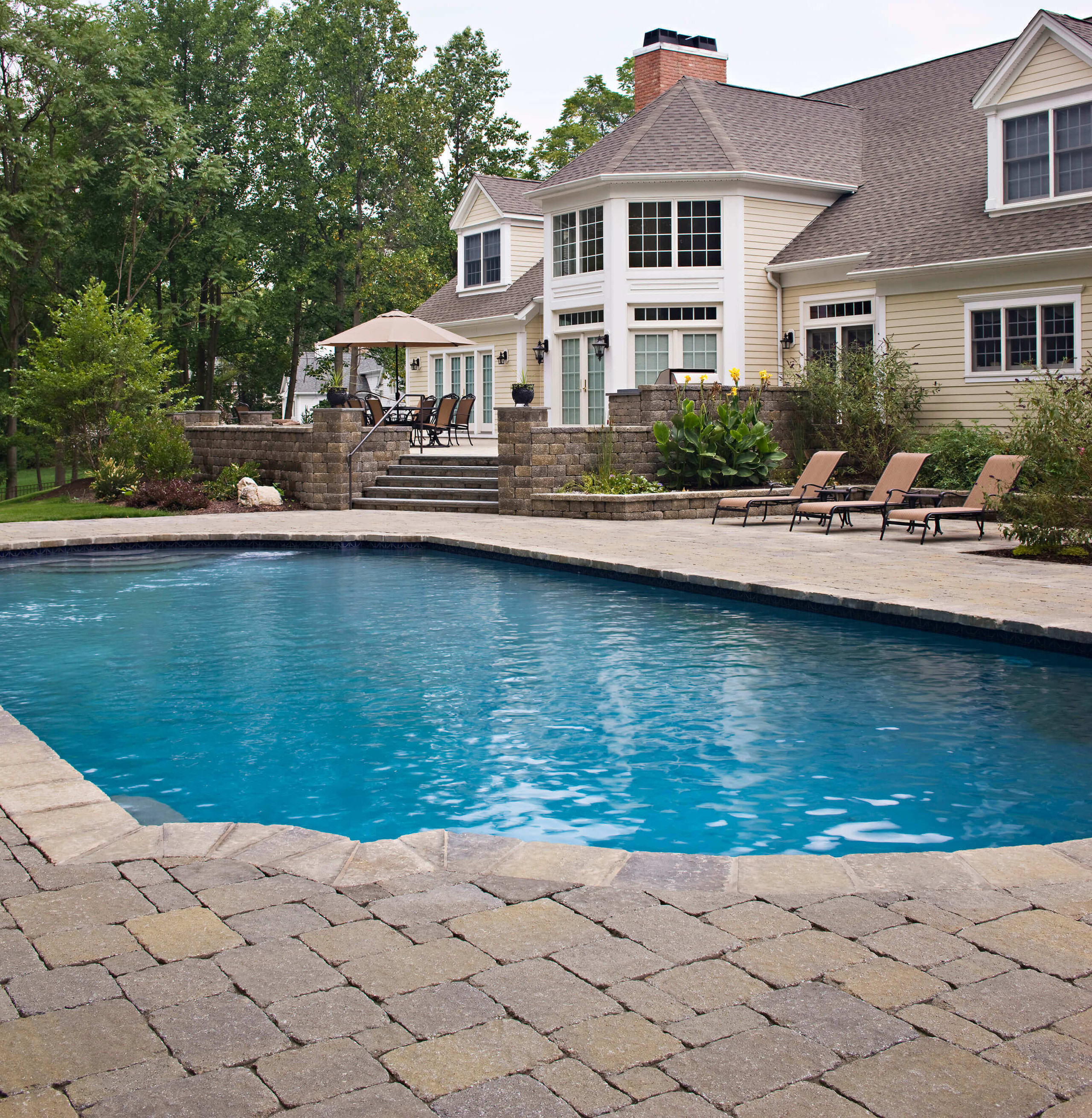 Stone pavers pool deck texas backyards