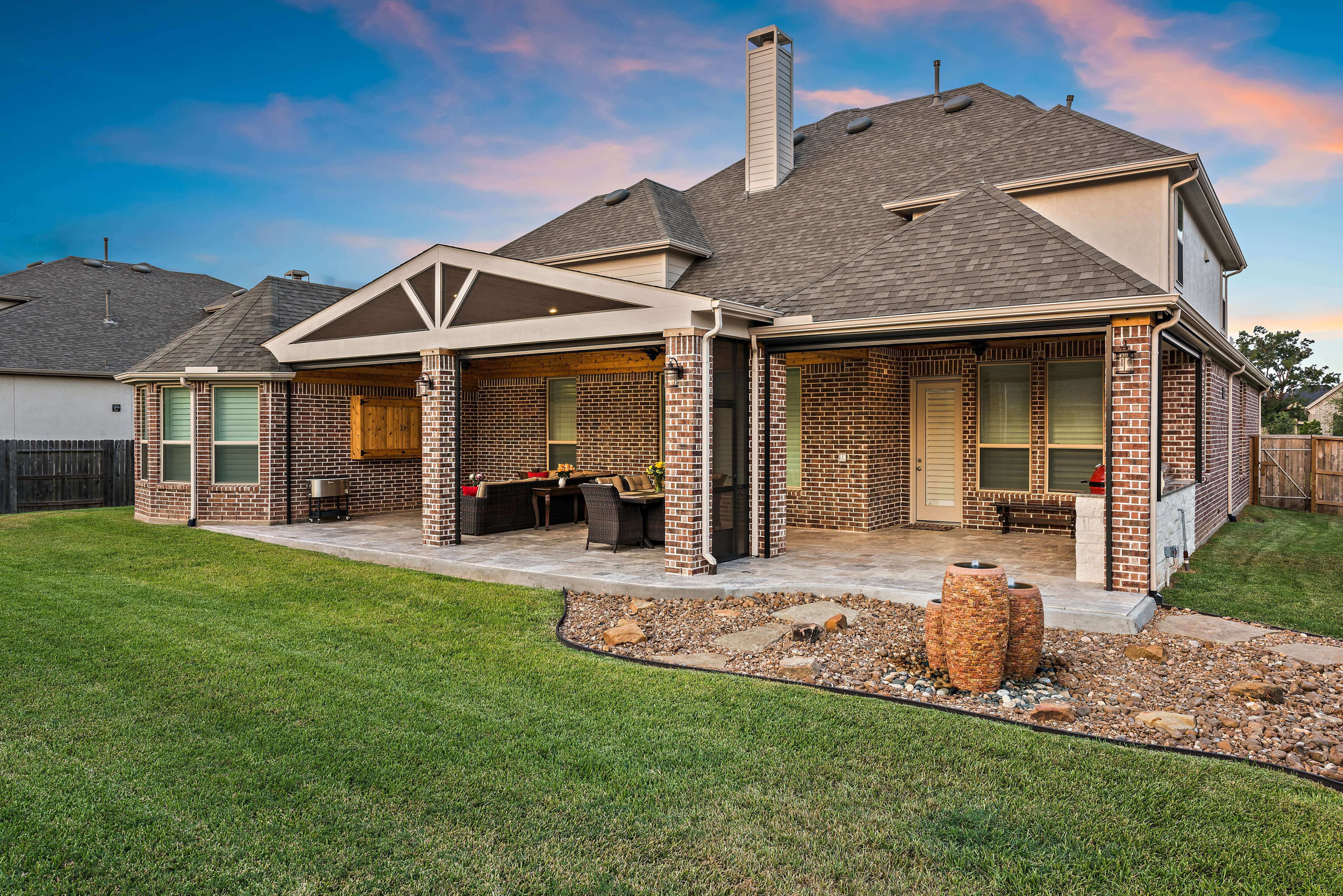 Classic patio cover style with gable design for backyard in Texas