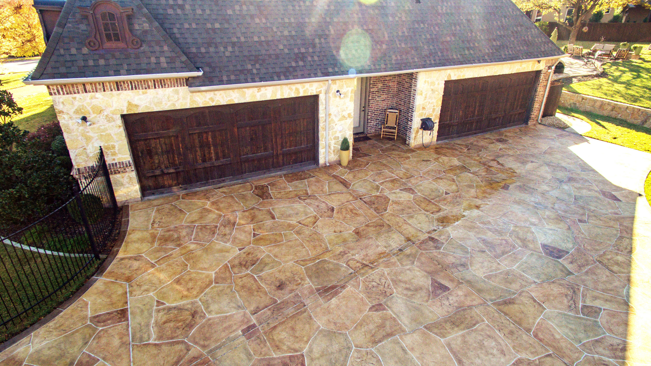 Carvestone concrete overlay product flagstone design idea