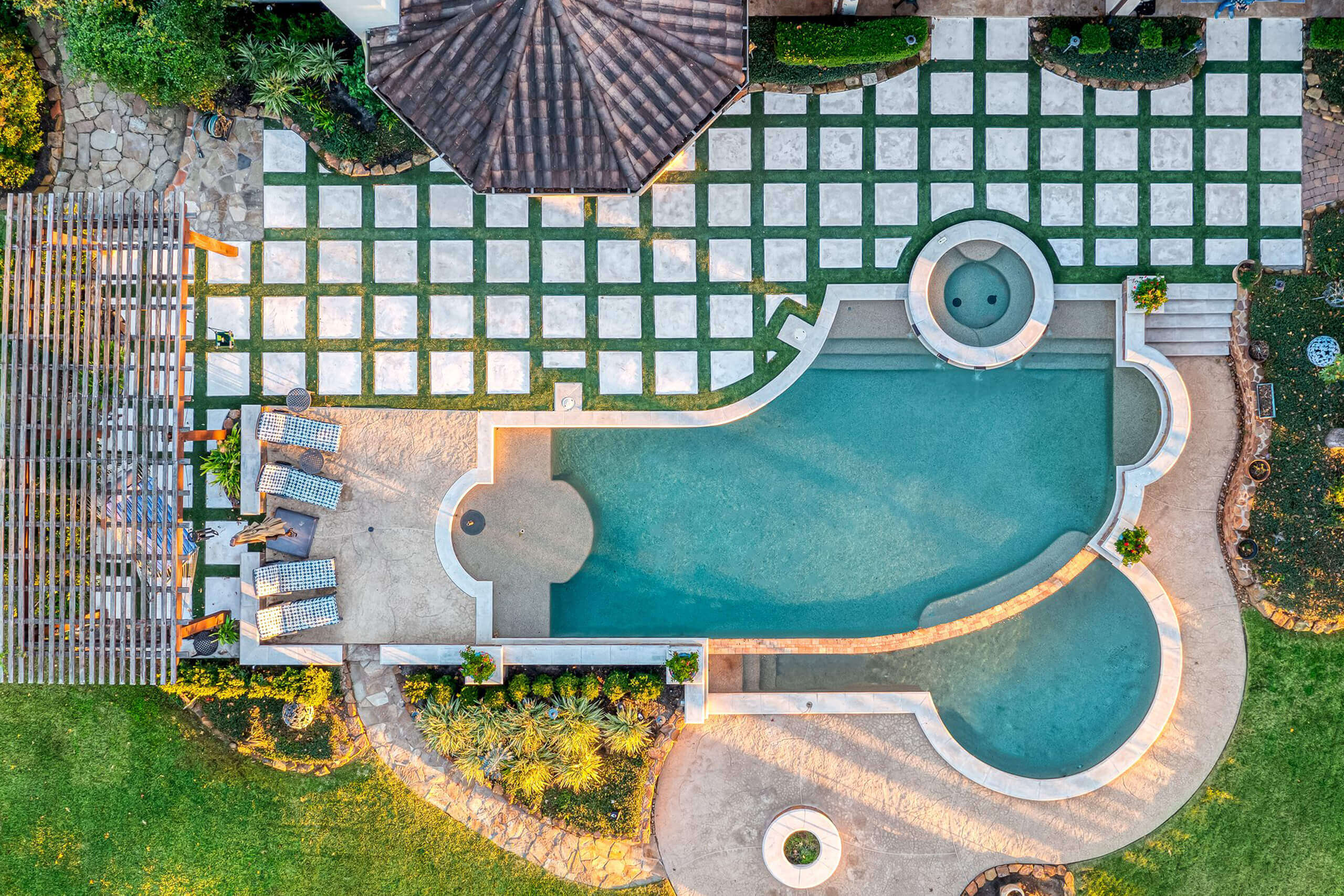 pool deck patio outdoor living modern style design idea