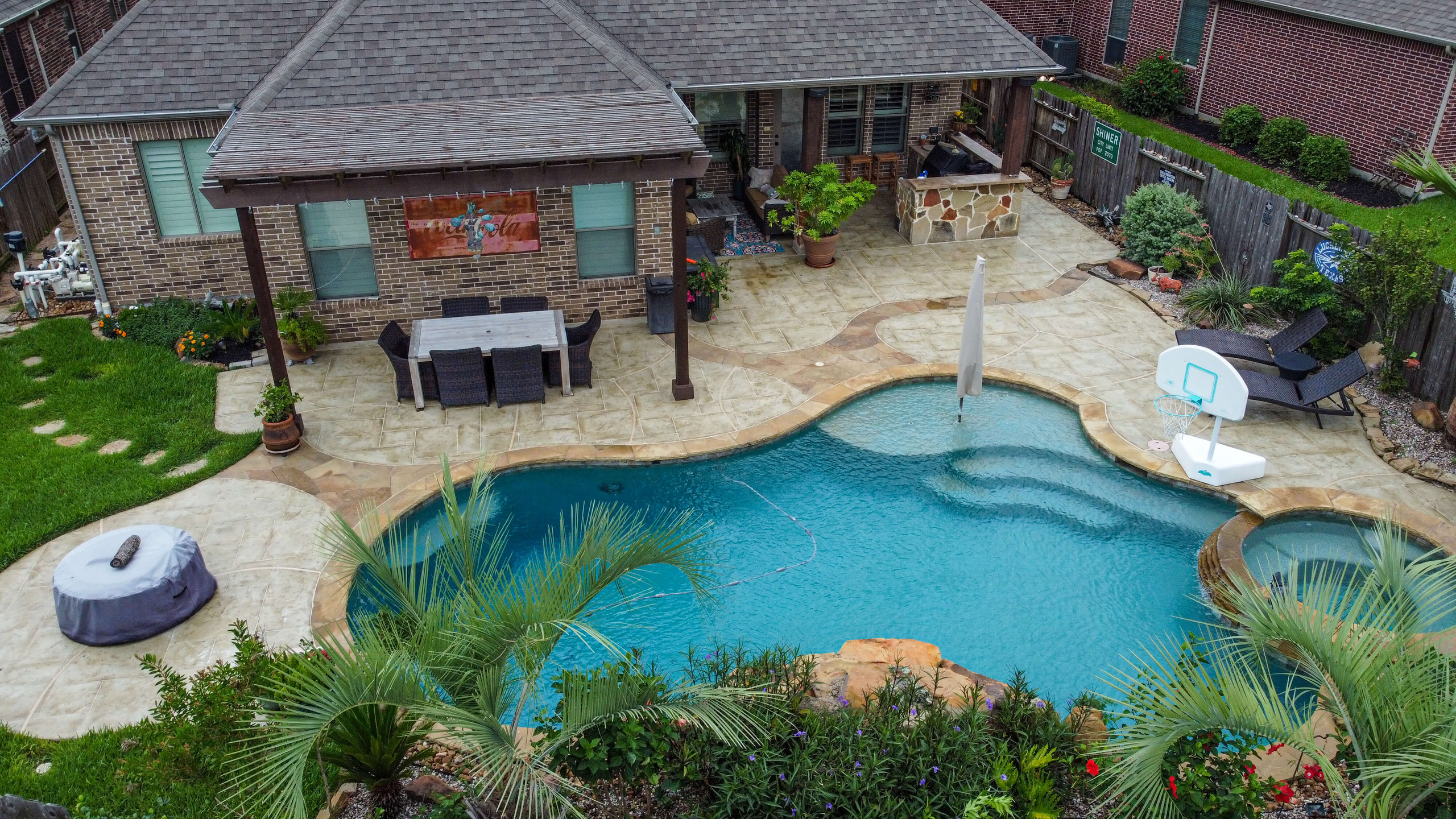 Pool deck hardscape concrete overlay product carvestone custom designed