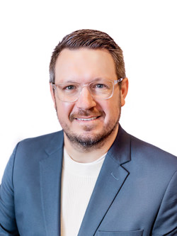 Ryan team headshot for Allied Outdoor Solutions