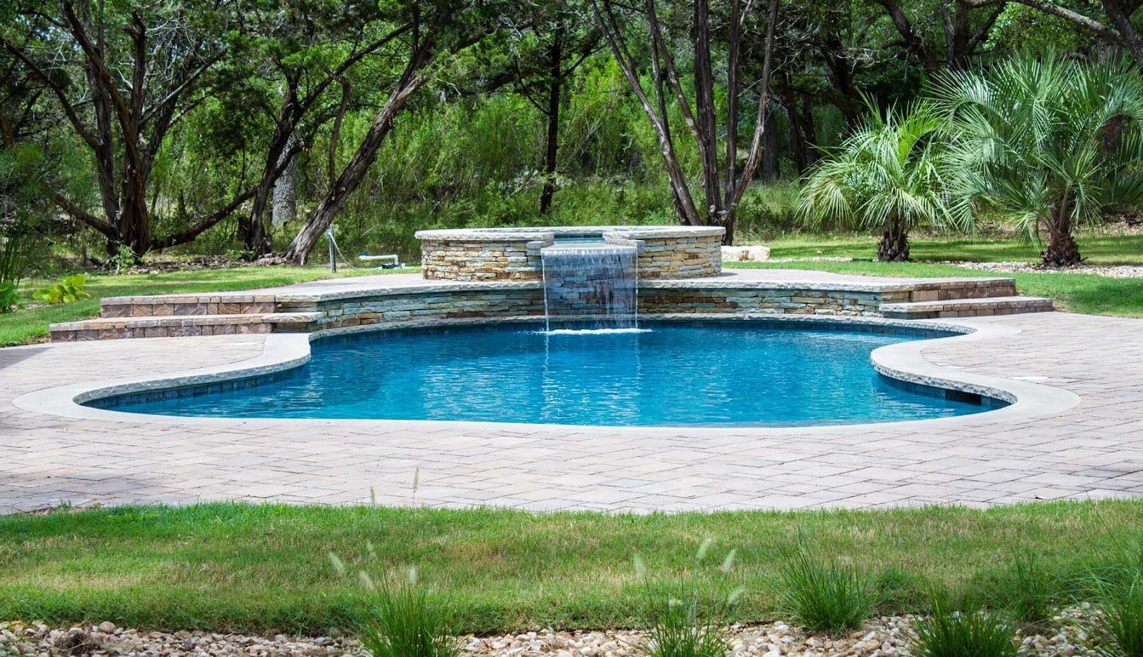 6 Stunning Texas Pool Deck Resurfacing Styles | Allied Outdoor Solutions