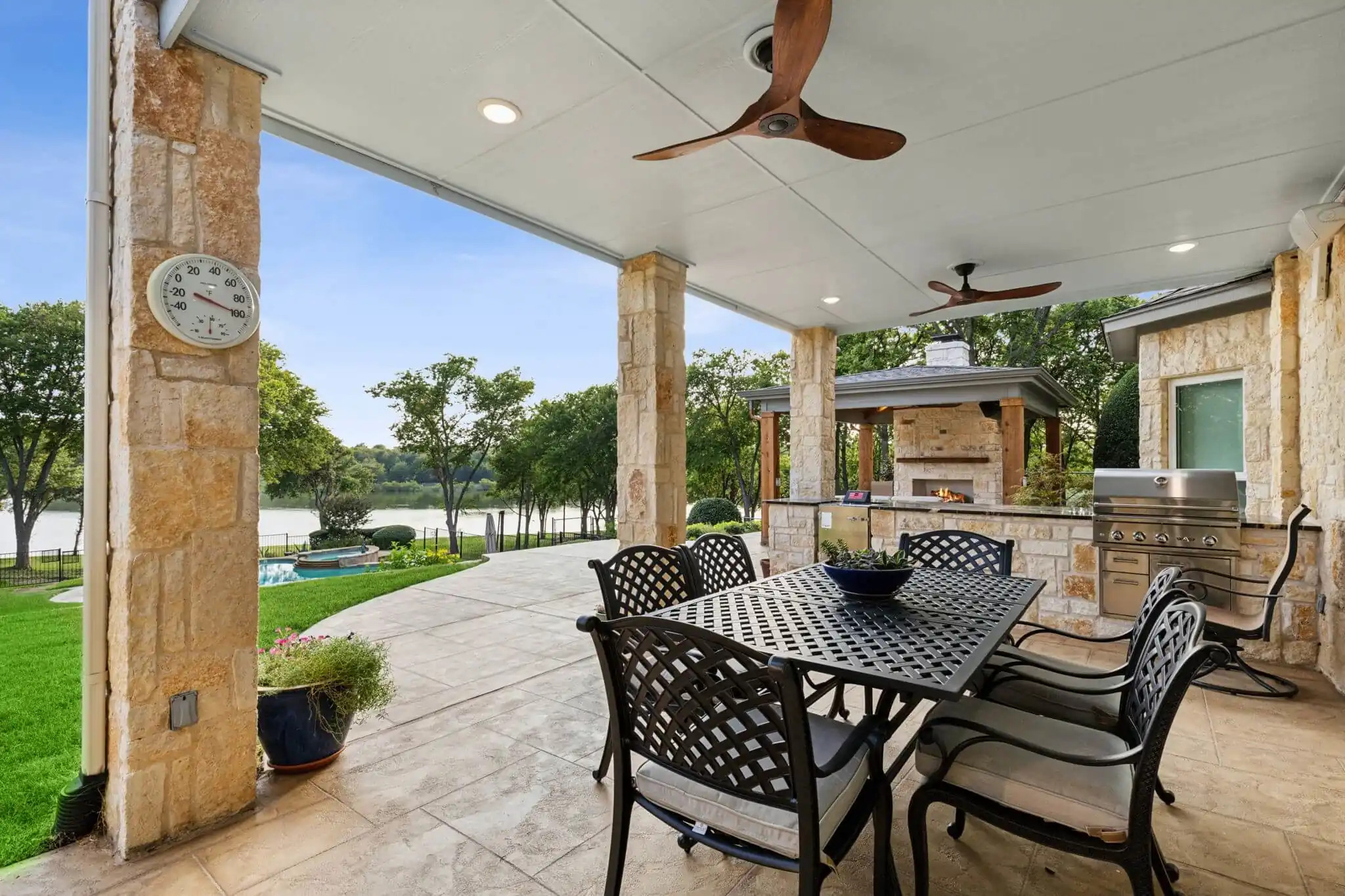 outdoor covered patio with outdoor kitchen on reinforced foundation, san antonio