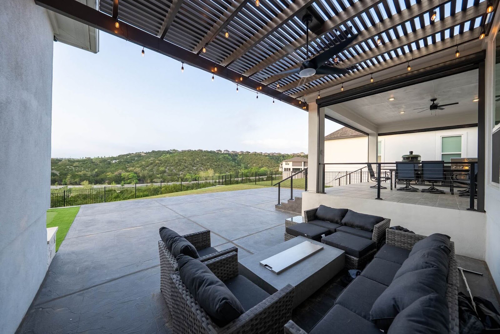 dallas pergola design aluminum louvered roof with outdoor furniture